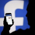 Sự miễn phí và cái giá phải trả cho Facebook