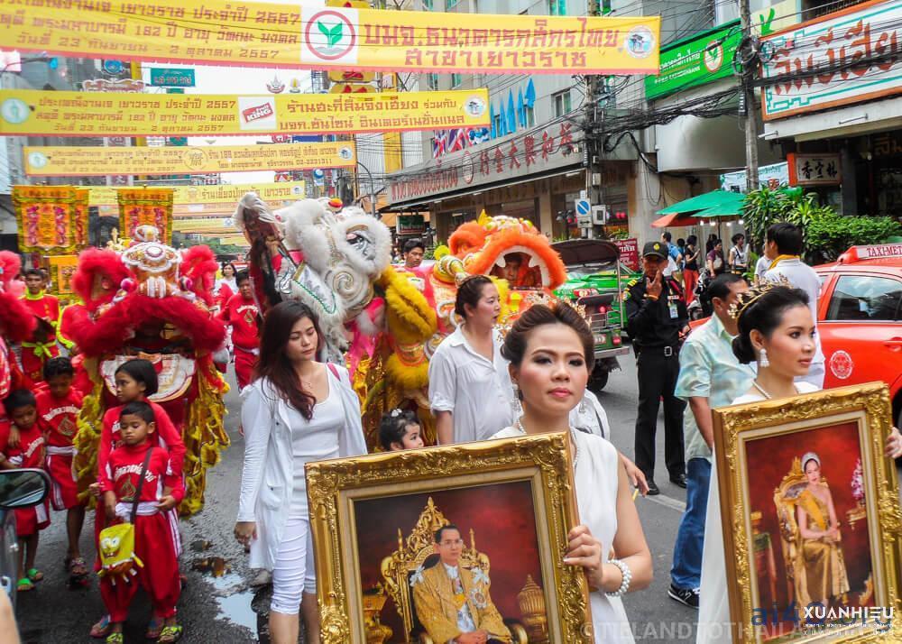 Lễ hội ăn chay Bangkok: Trải nghiệm ẩm thực chay độc đáo ở Chinatown!