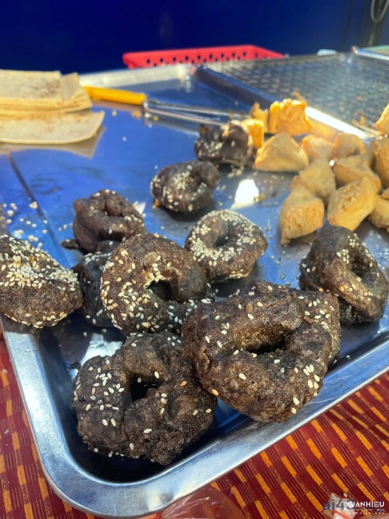 Chợ Chin Haw Chiang Mai: ‘Tấm thảm’ văn hóa ẩm thực bạn chưa biết!