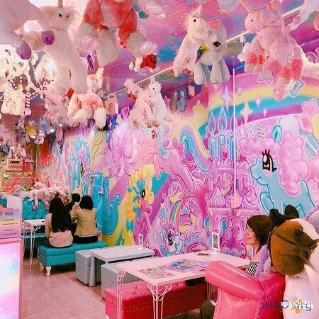 Lạc vào xứ sở Unicorn: Review chi tiết Unicorn Cafe Bangkok!