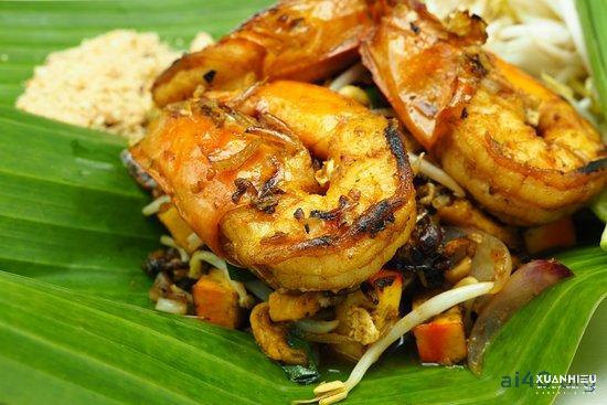 Pad Thai Fai Ta Lu: Quán Pad Thái Michelin mới nổi ở Bangkok, xứng danh ‘kỳ phùng địch thủ’ của Thipsamai?